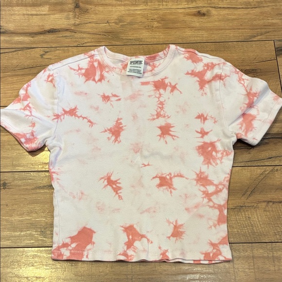 PINK Victoria's Secret Tops - PINK Victoria's Secret Pink & White Tie-Dye Crop Tee